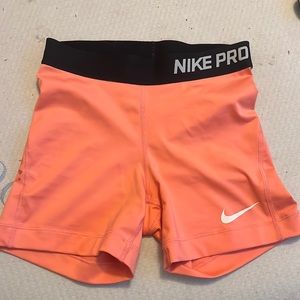 Size XS, dont fit anymore. Like new!